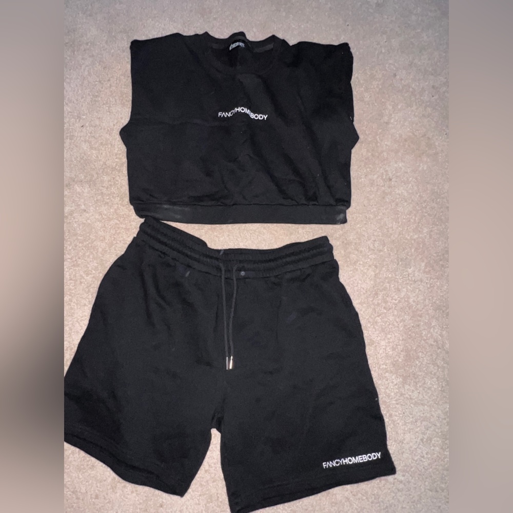 Signature Luxe: Power Shoulder Short Set